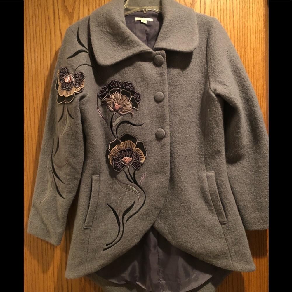 Wool Peacoat gently worn. Rare. Flower appliqués